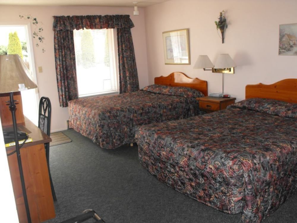 Chase Country Inn Exterior foto