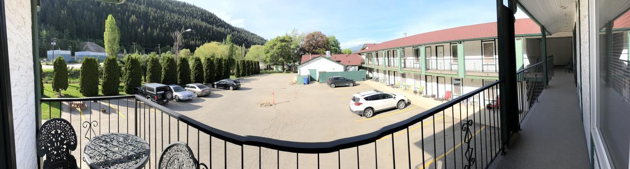 Chase Country Inn Exterior foto