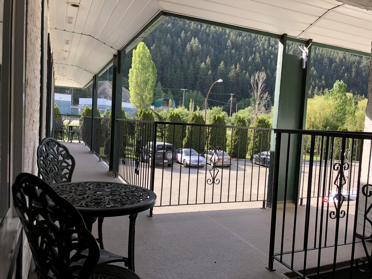 Chase Country Inn Exterior foto