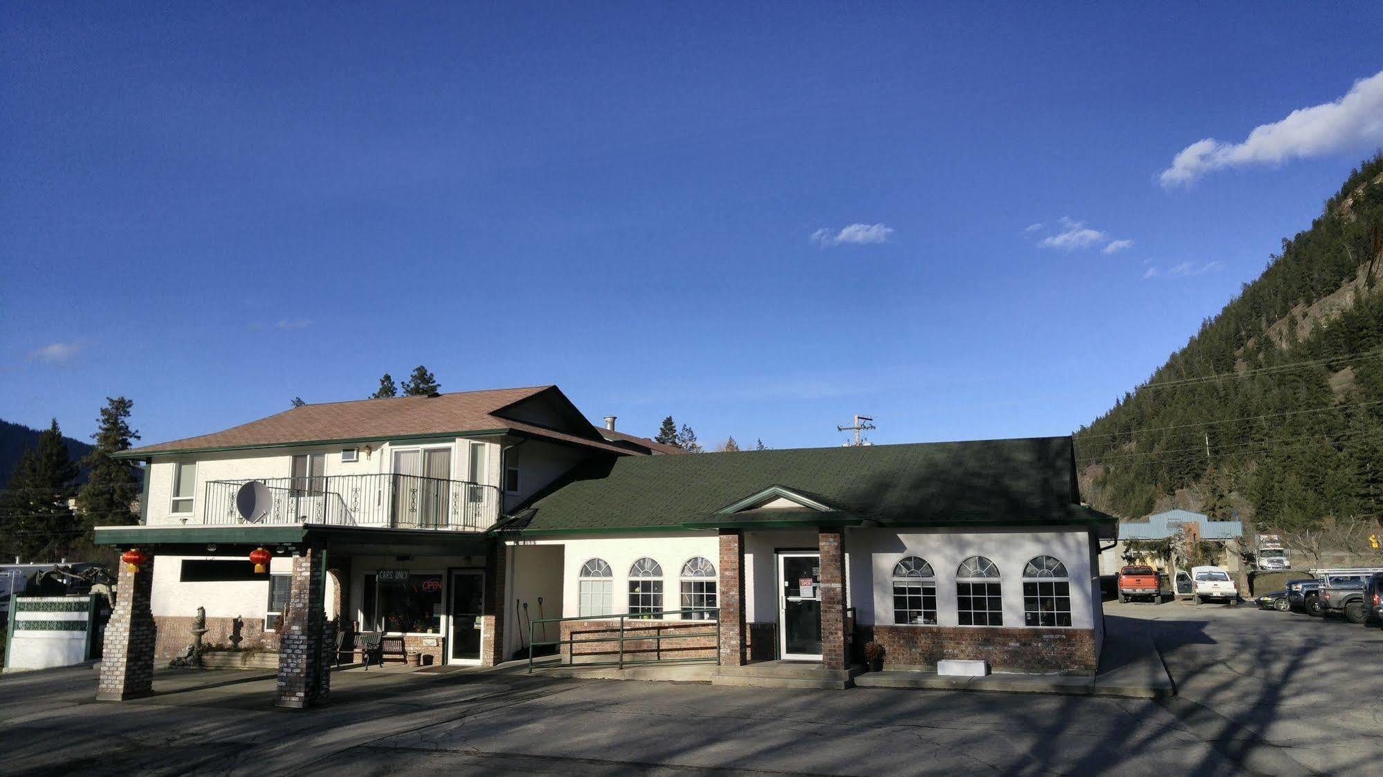 Chase Country Inn Exterior foto